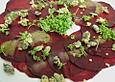 Rote Bete Carpaccio mit K&uuml;rbiskernkrokant