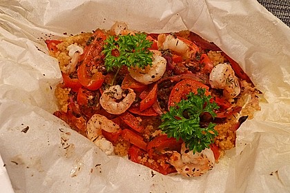Couscous und Garnelen im Pergament 7