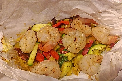Couscous und Garnelen im Pergament 10