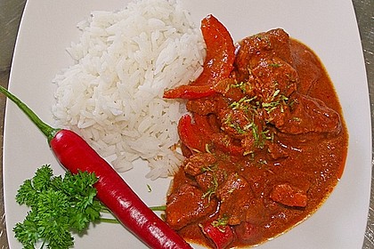 Rotes Puten-Kokos Curry