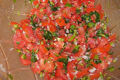 Tortillas mit Hackfleisch und Salsa Cruda 2
