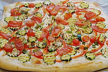 Mediterraner Flammkuchen