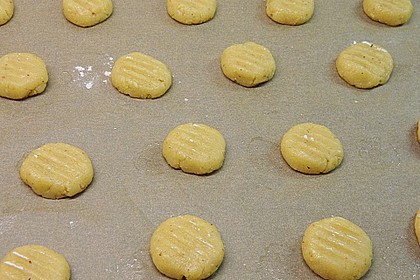 Mandel-Amaretto-Plätzchen 11