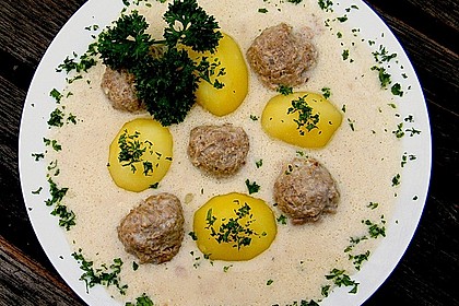 Masurische s&uuml;&szlig;-saure Klopse