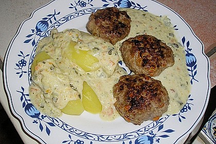 Bunte Hacklaibchen in Zucchinisauce 4