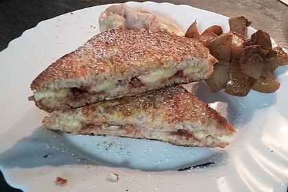 Stuffed Chocolate French Toast 15