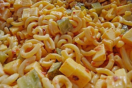 Scharfer Nudelsalat