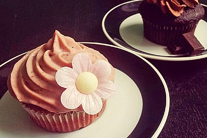 Strawberry Frosting für Cupcakes 3