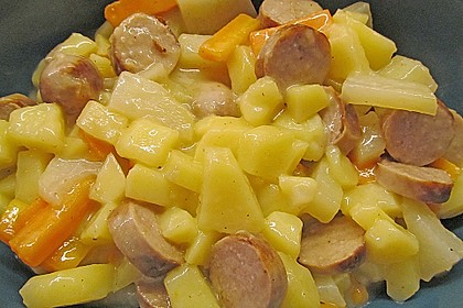Kohlrabi-Karotten Topf mit Bratwurst 13