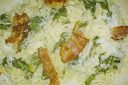 Spaghetti mit Salbei-Knoblauch Sauce 3