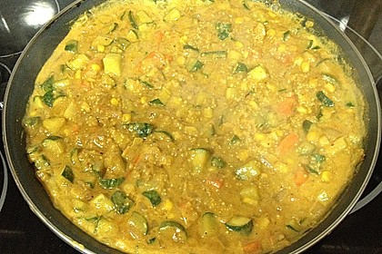 Mein cremiges, veganes Erdnusspfännchen mit Gemüse und Soja 28