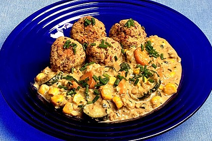 Mein cremiges, veganes Erdnusspfännchen mit Gemüse und Soja 4