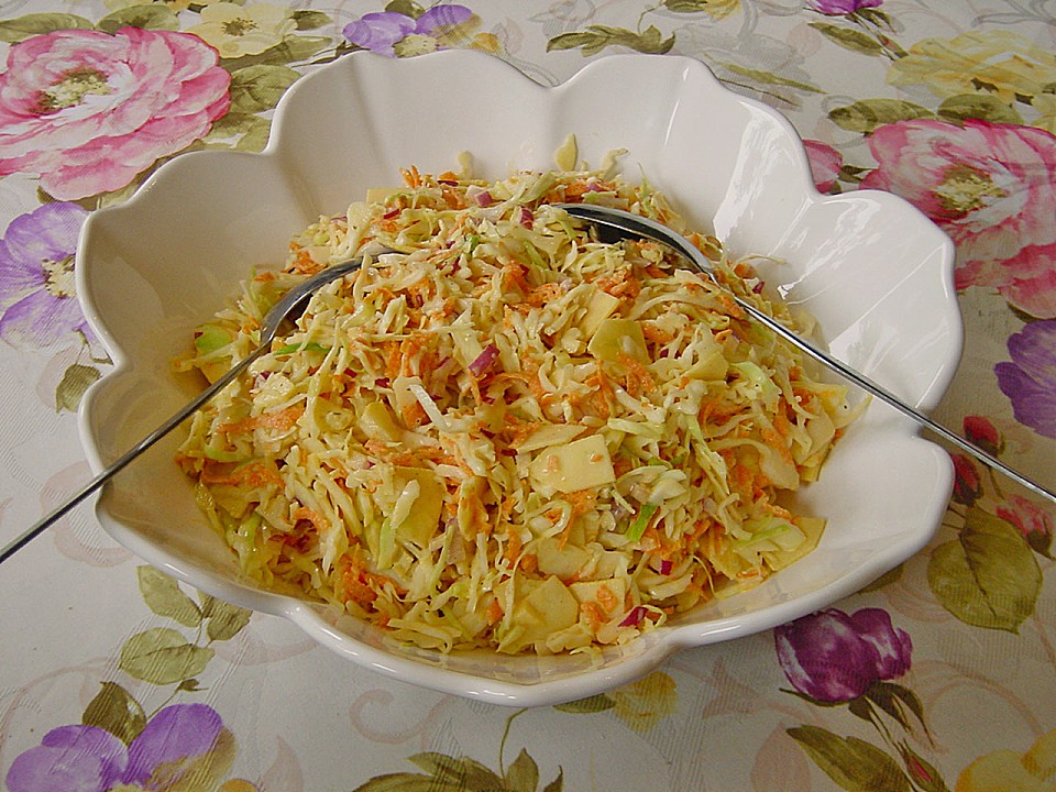 Krautsalat mit Apfel und Karotten (Rezept mit Bild) | Chefkoch.de
