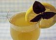 Ingwer-Basilikum-Limonade