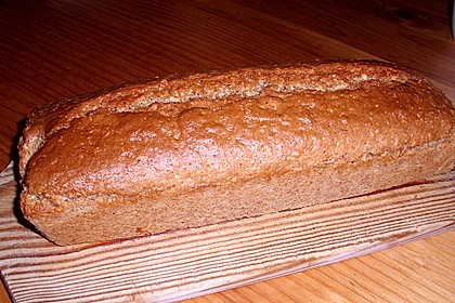Einfacher Nusskuchen