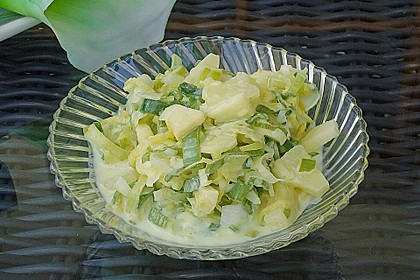 Apfel-Ananas-Lauchsalat, fettarm 1