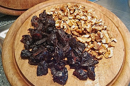 Pflaume-Walnuss-Brot 5