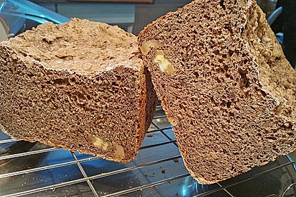 Pflaume-Walnuss-Brot 6
