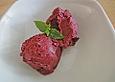 Brombeer-Sahne Eis