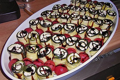 Leckere und schnelle Zucchinir&ouml;llchen 1