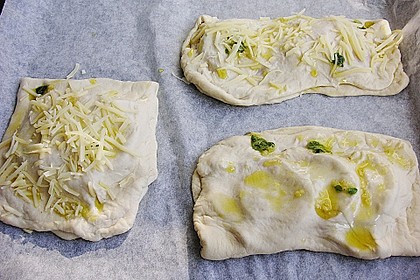 Albertos kleine Focacce gefaltet 12
