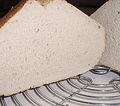 Dinkelbrot einfach (Bild)