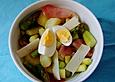 Lauwarmer Spargel-Kartoffelsalat mit Schinken und Ei