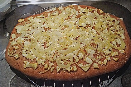 Dinkel-Vollkorn Focaccia mit Ziegenk&auml;se