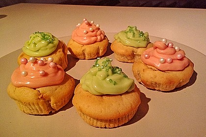 Zitronen-Cupcakes mit Creamcheese-Frosting 51