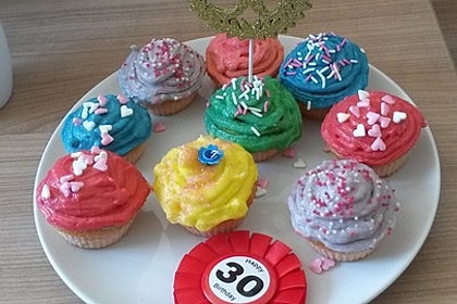 Zitronen-Cupcakes mit Creamcheese-Frosting 6
