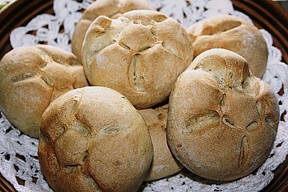 Br&ouml;tchen 9