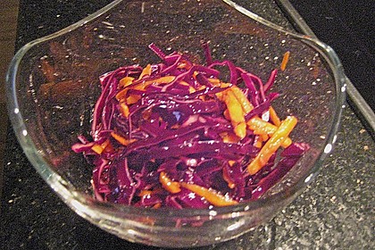 Rotkohl-Möhrensalat 14