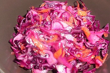Rotkohl-Möhrensalat 13
