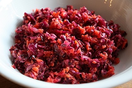 Rotkohl-Möhrensalat 7