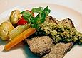 Albertos Tafelspitz aus dem Backofen mit Salsa Verde