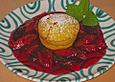 Polenta-Auflauf mit Karamell-Zwetschgen