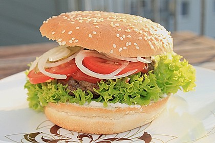 Leckere Tatar Burger