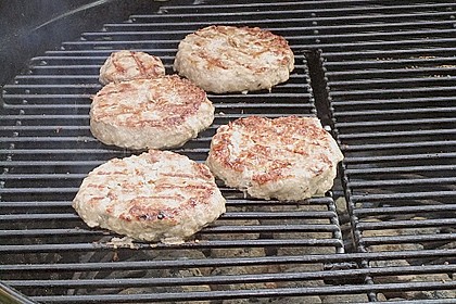 Leckere Tatar Burger 2
