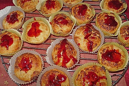 Quark-Zimt Muffins 12