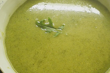 Brokkoli-Rucola-Suppe 1