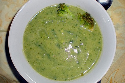 Brokkoli-Rucola-Suppe 2