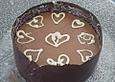 Mousse au Chocolat-Torte im Schokomantel