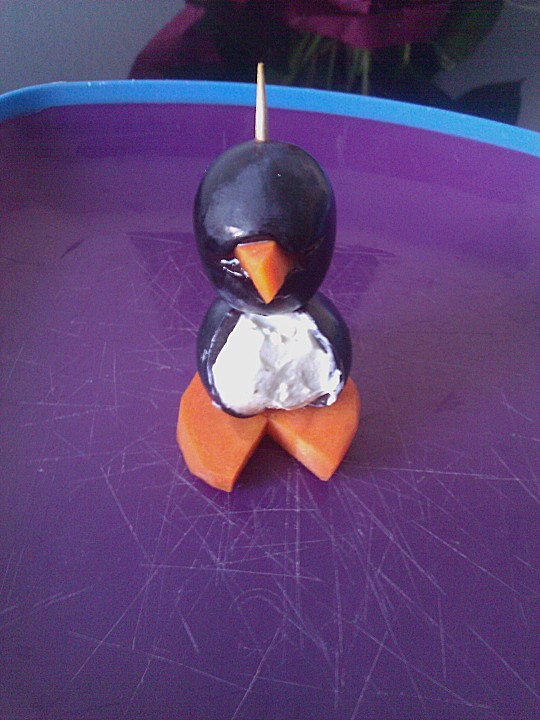 [Bild: 512326-960x720-kleine-pinguine-mit-traub...sschen.jpg]