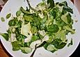 Blattsalat mit Honig-Balsamico-Dressing und Zitrusaroma