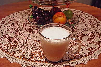 Hei&szlig;e Milch mit Honig und Zimt 1