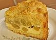Kleiner Kr&uuml;melkuchen mit Obst und Quark