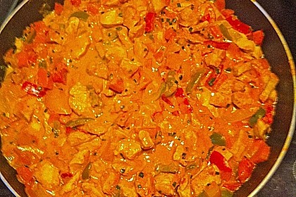 Cremiges Curry-Hühnchen mit Gemüse 22