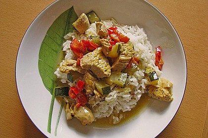Cremiges Curry-Hühnchen mit Gemüse 5