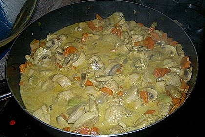Cremiges Curry-Hühnchen mit Gemüse 18