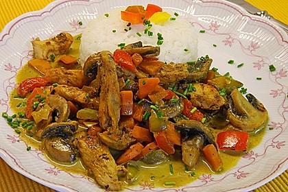 Cremiges Curry-Hühnchen mit Gemüse 3